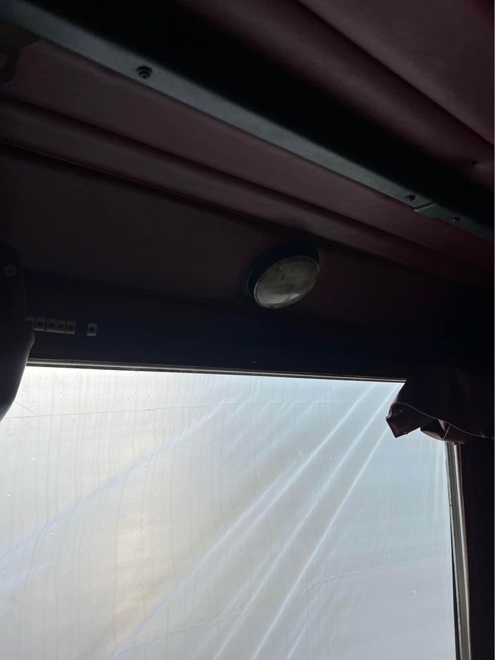 Peterbilt 48” Flat Top Sleeper