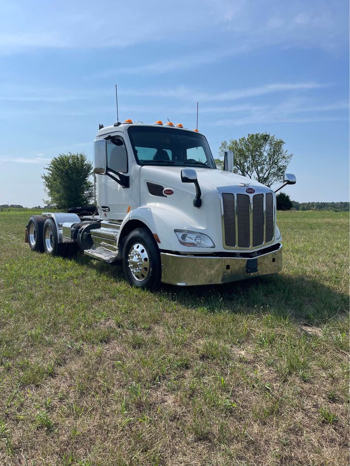 2018 PETERBILT 579
