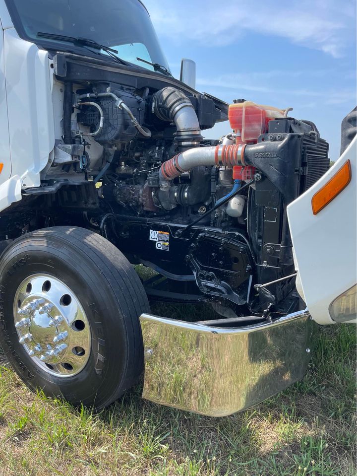 2018 PETERBILT 579