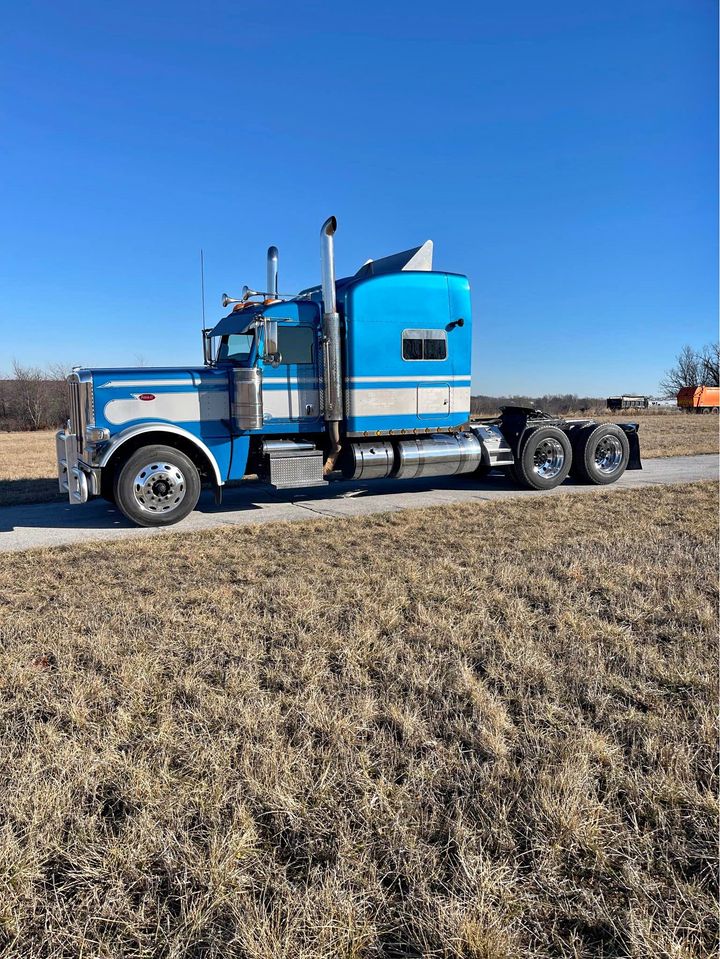 2014 Peterbilt 388