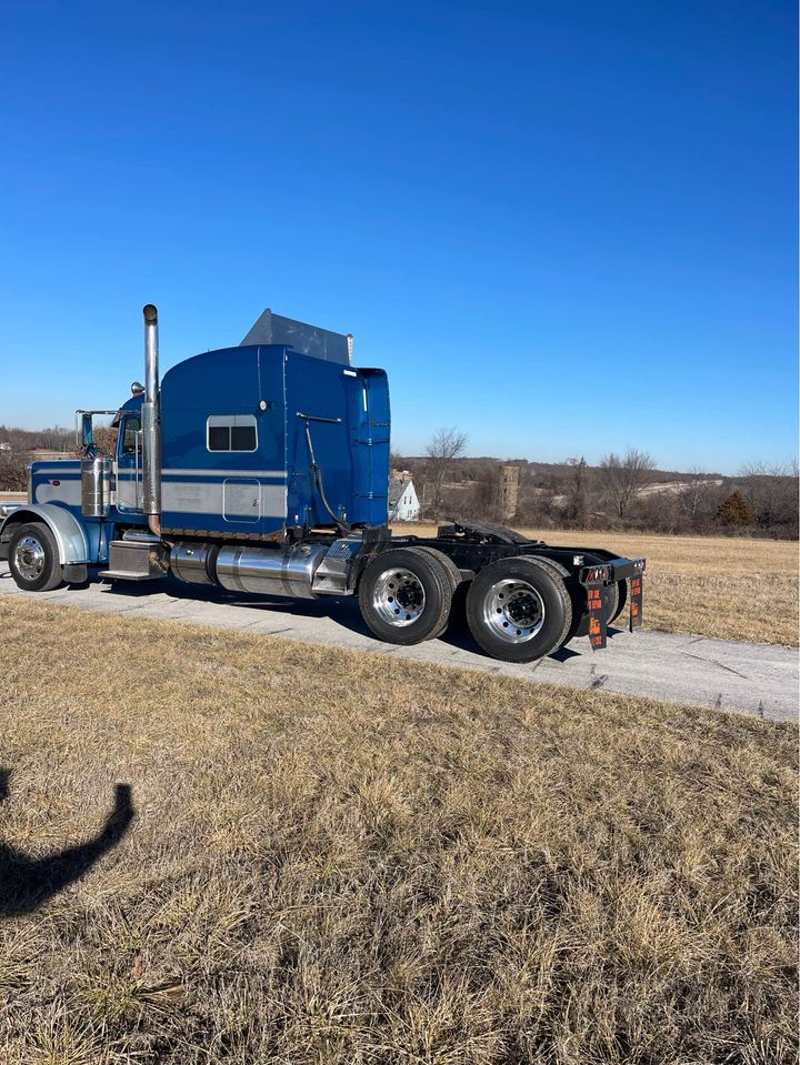 2014 Peterbilt 388